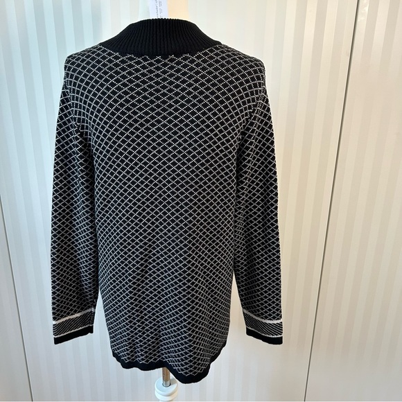 NWT CJ Banks black white knit cardigan sweater Size X/14W - Picture 2 of 11